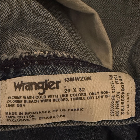 Wrangler Men's Relaxed Fit Denim Jeans - Picture 2 of 4